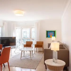 Stylish With Parking By Lovelystay Lisboa